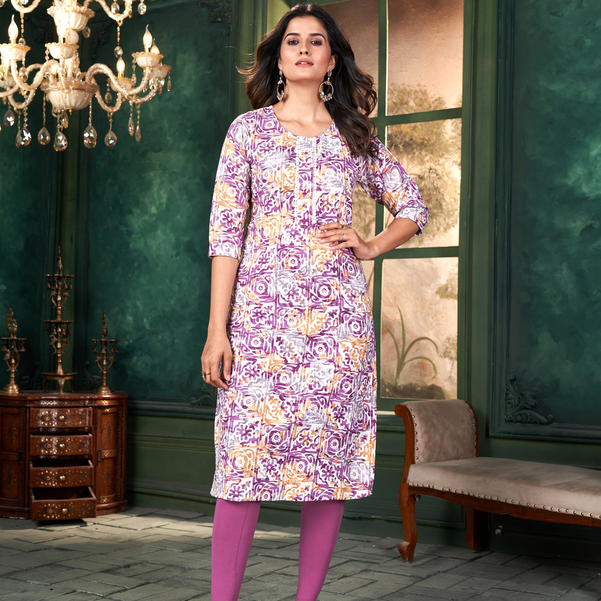 Women Printed Purple Cotton Kurti.