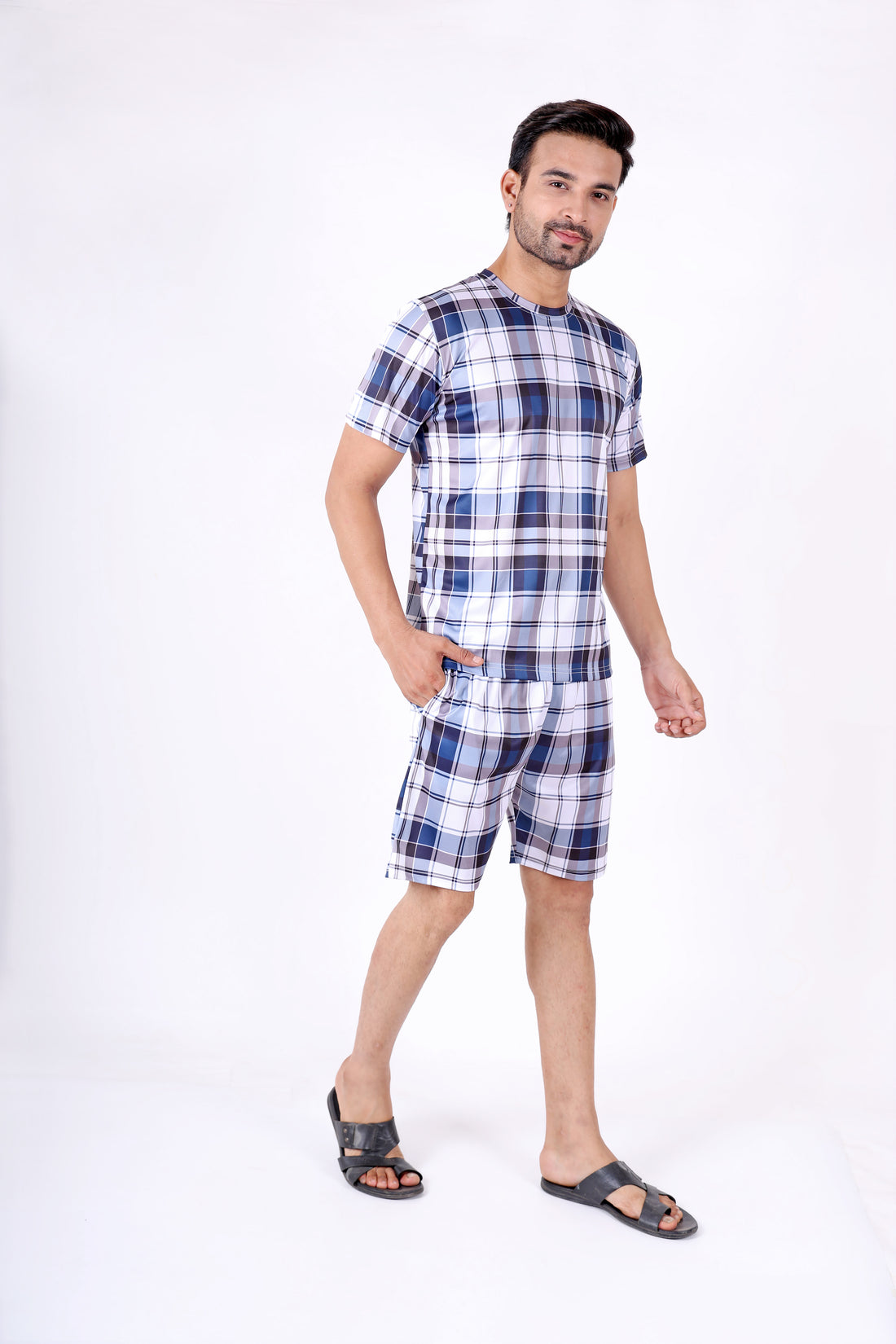 Comfort and Character Combined men's printed nightwear.ND-8001